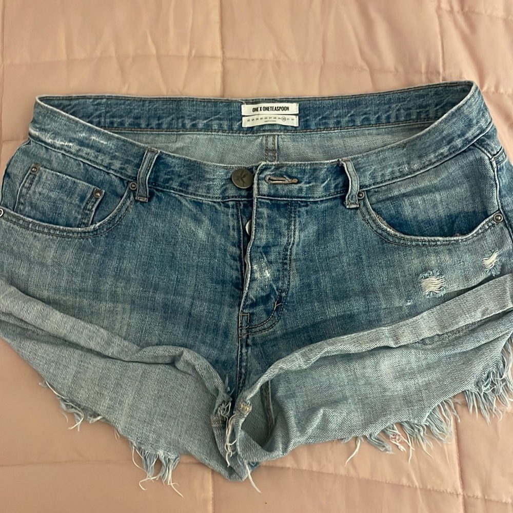 One Teaspoon Distressed Bandit Shorts